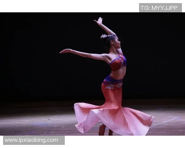 广州街舞队的蜕变与热议:从传统到现代的舞蹈文化探索 广州街舞队的蜕变与热议:从传统到现代的舞蹈文化探索