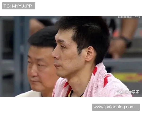 任骏飞在CBA赛场的崛起与挑战展现篮球运动员的拼搏精神与团队合作的重要性